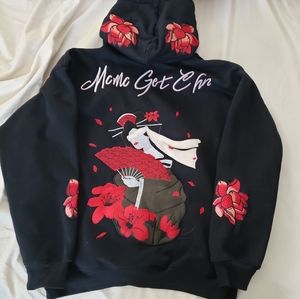 Pullover hoodie